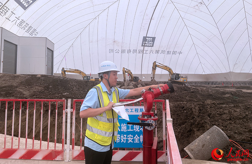 “膜法”让建筑工地“静”“净”有方 “膜法”让建筑工地“静”“净”有方