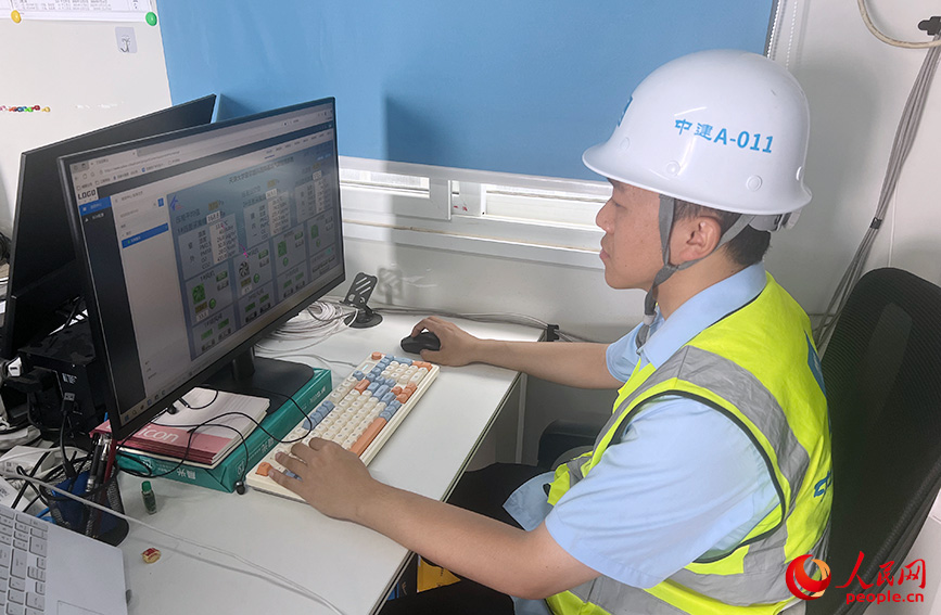 “膜法”让建筑工地“静”“净”有方 “膜法”让建筑工地“静”“净”有方